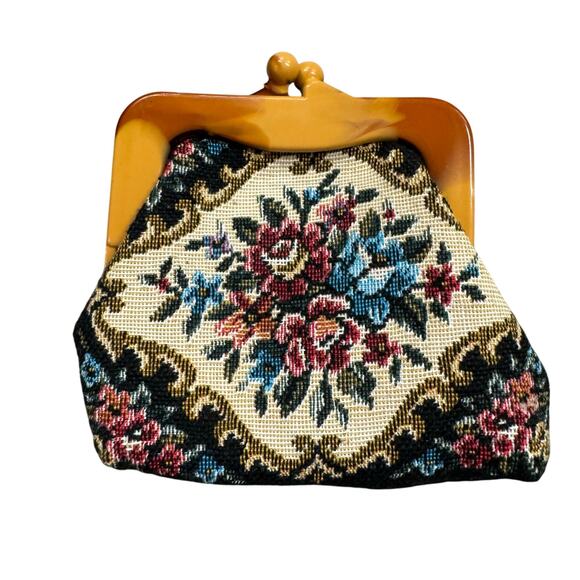 Floral Tapestry Vintage Coin Purse with Bakelite? Clasp Closure - Picture 1 of 5